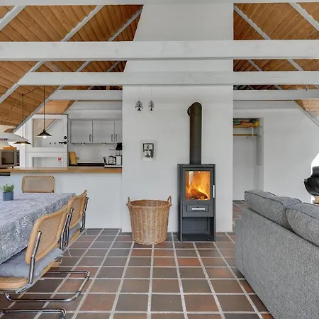 Holiday home Gorgeous In With Wifi