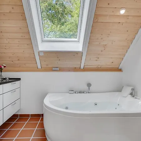 Gorgeous In With Wifi Holiday home